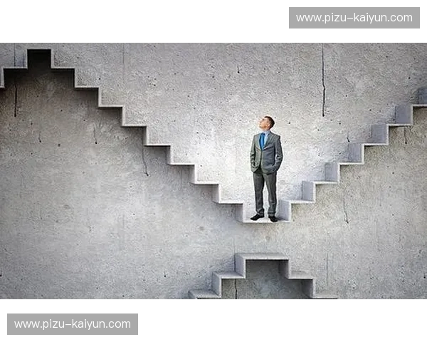 搏击梯队：从新手到冠军的成长阶梯